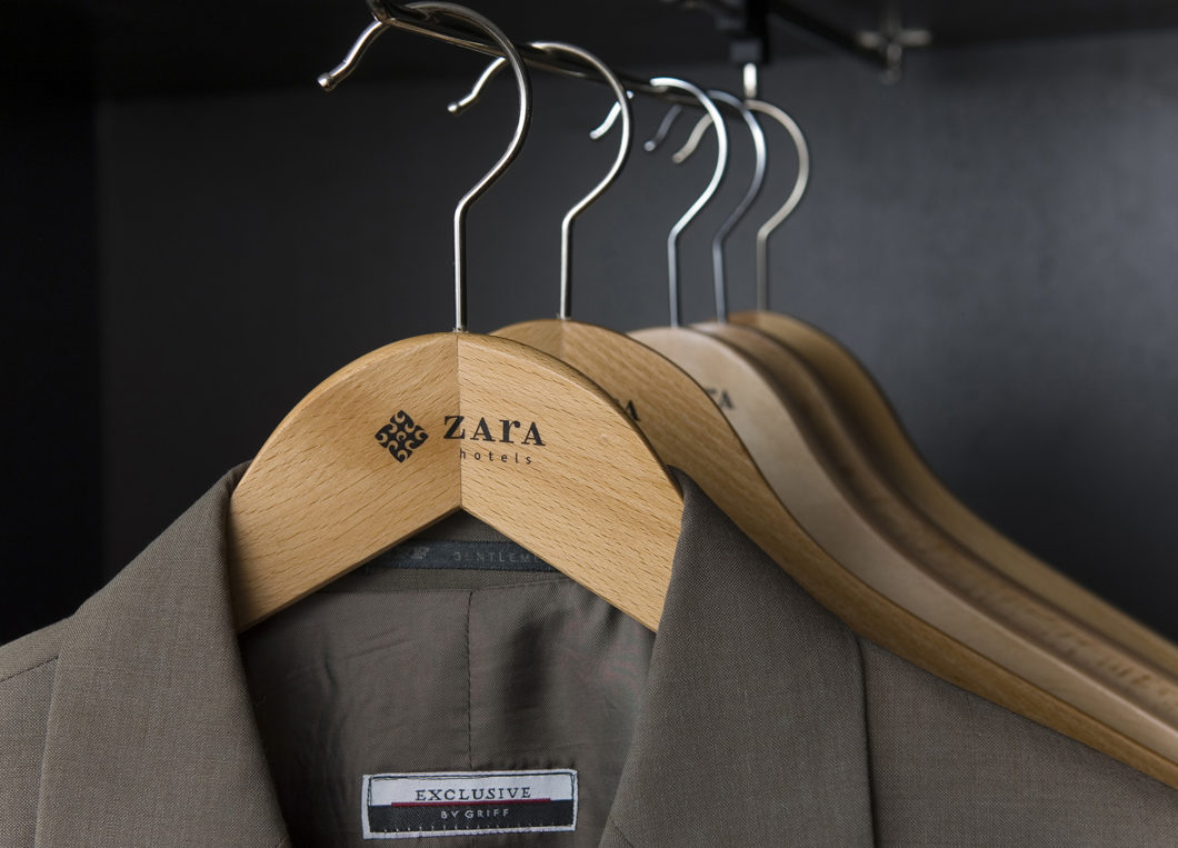 Graphasel Design Studio - Zara Hotel Arculat - Arculat Csomagolás Print Graphasel Design Studio - Zara Hotel Arculat - Arculat Csomagolás Print