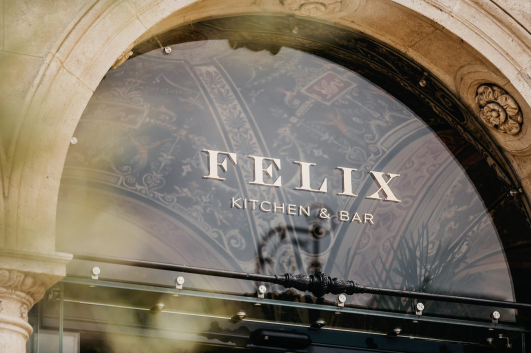Graphasel Design Studio - FELIX Kitchen and Bar - Arculat Print Graphasel Design Studio - FELIX Kitchen and Bar - Arculat Print